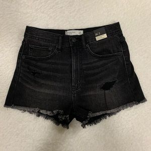 Abercrombie & Fitch - High Rise Mom Short (Stretchy)